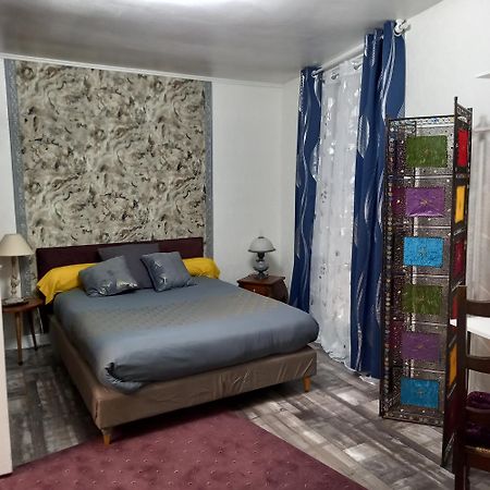 Une Chouette Maison Arcay  Buitenkant foto